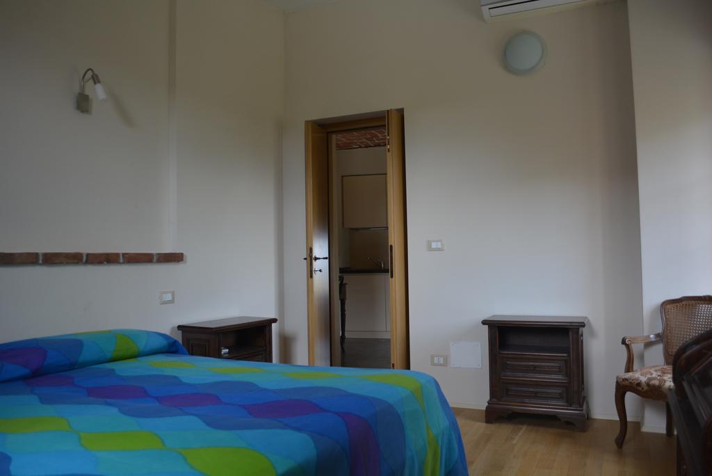 Cascina Valtignosa Camere Con Vigna Cassine ภายนอก รูปภาพ